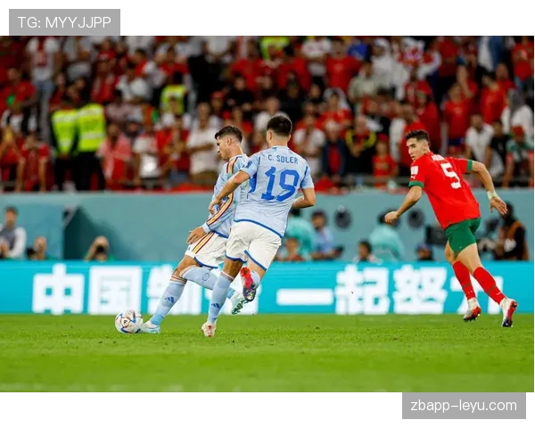 秘鲁队强势锁定世界杯席位，攻防兼备状态全面回暖