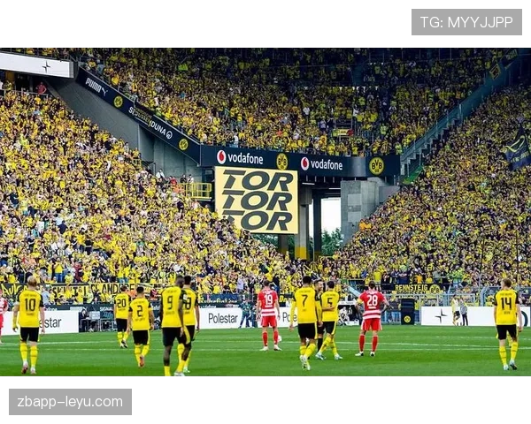 多特蒙德创新进攻战术点燃新赛季，表现强势引瞩目