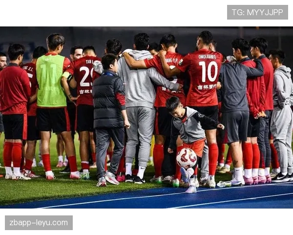 中超黑马状态回暖，逆袭强队跻身前列备受关注