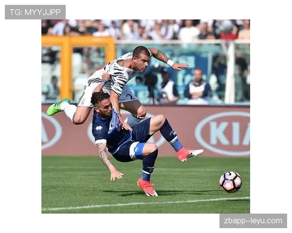 迪巴拉与格雷茨卡在组织推进下展现分散与集中结构差异