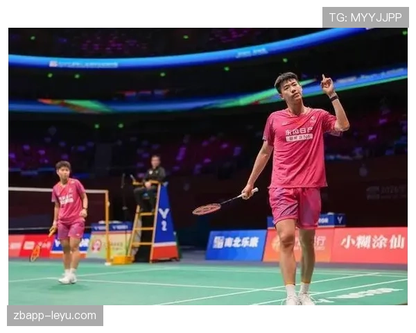 冯彦哲球场上拼命，场下却被家里宠成了小皇帝？